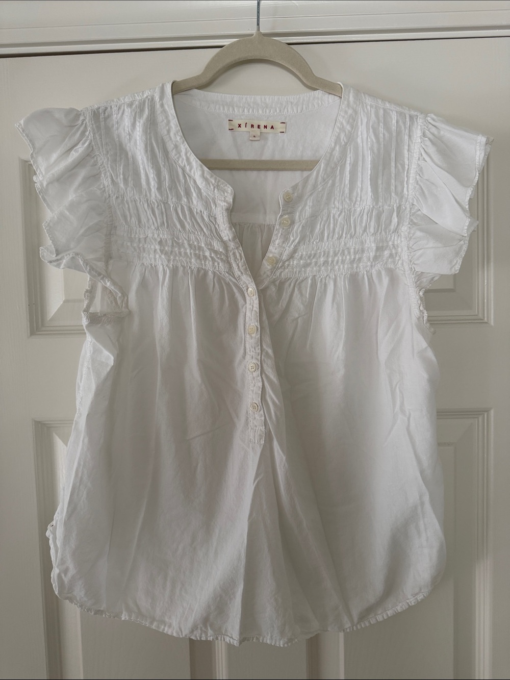 XiRENA White Ruffle-Sleeve Smocked Button Front Blouse